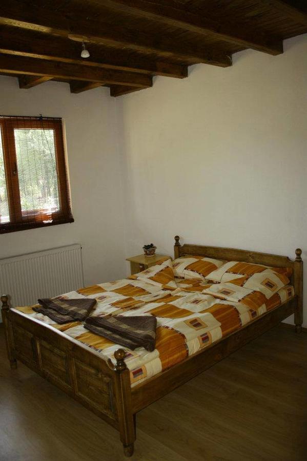 Guest House Yana Turkasheni ภายนอก รูปภาพ