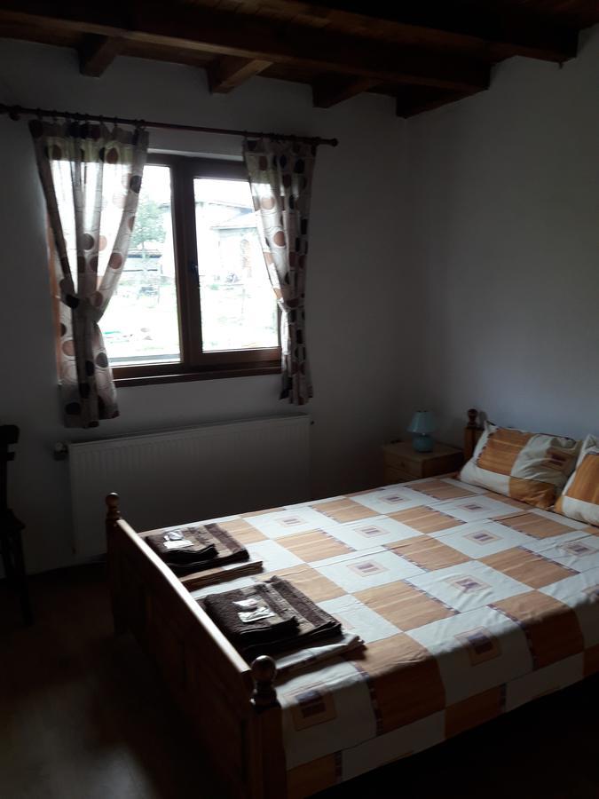 Guest House Yana Turkasheni ภายนอก รูปภาพ