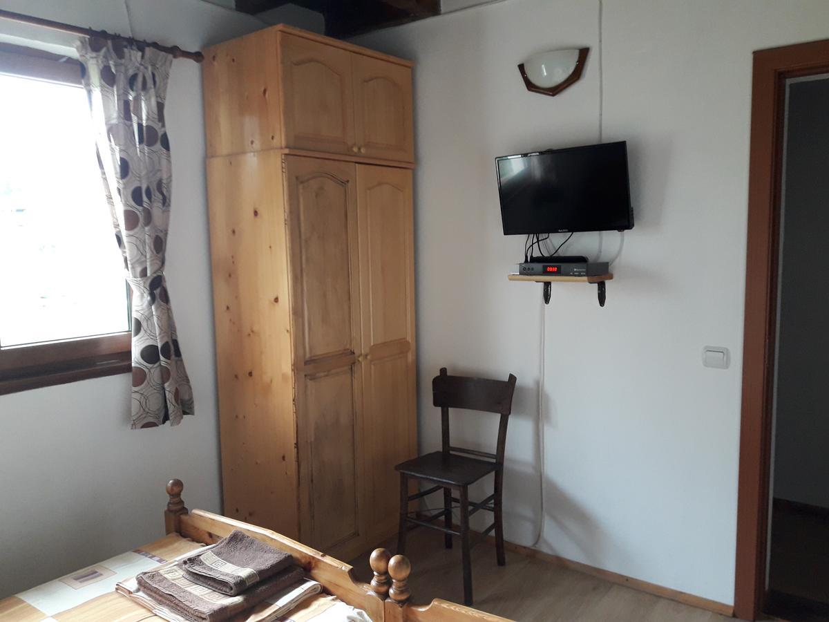 Guest House Yana Turkasheni ภายนอก รูปภาพ