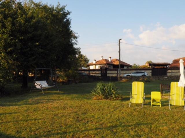 Guest House Yana Turkasheni ภายนอก รูปภาพ